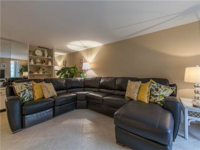 Siesta Key 2 Bedroom Beach Front Vacation Rental